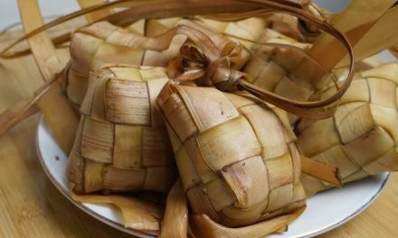 Cara Membuat Ketupat yang Pulen Dan Tidak Mudah Basi