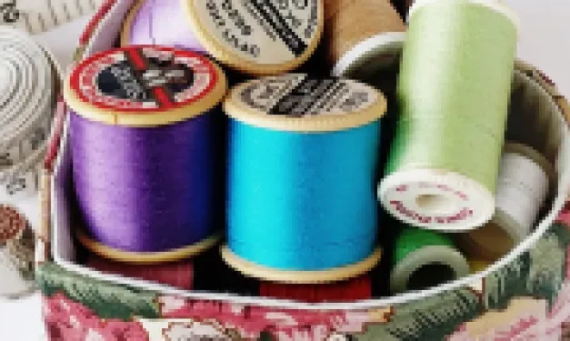 Tips Memilih Benang Yang Tepat Untuk Proyek Jahit Anda