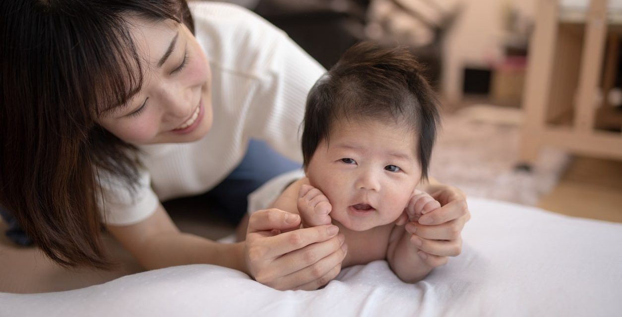 Panduan Lengkap Merawat Bayi Dari Tidur Hingga Makan