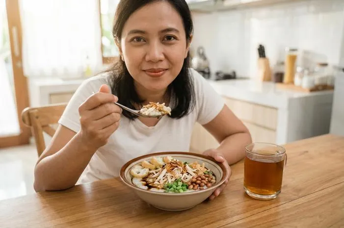 Apakah Sarapan Bubur Ayam Sehat? Ini Penjelasan Ahli Gizi