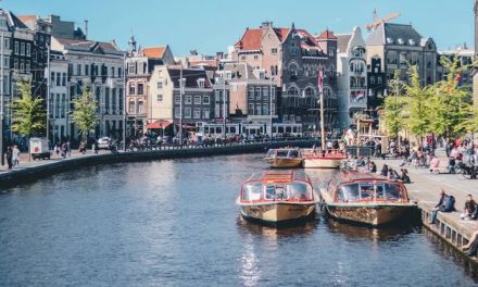 Menjelajahi Amsterdam: Tempat Wisata Ikonik Wajib Dikunjungi