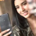 Smartphone Generasi Baru: Penggunaan Ponsel Semakin Praktis