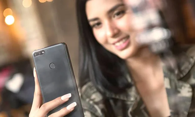 Smartphone Generasi Baru: Penggunaan Ponsel Semakin Praktis
