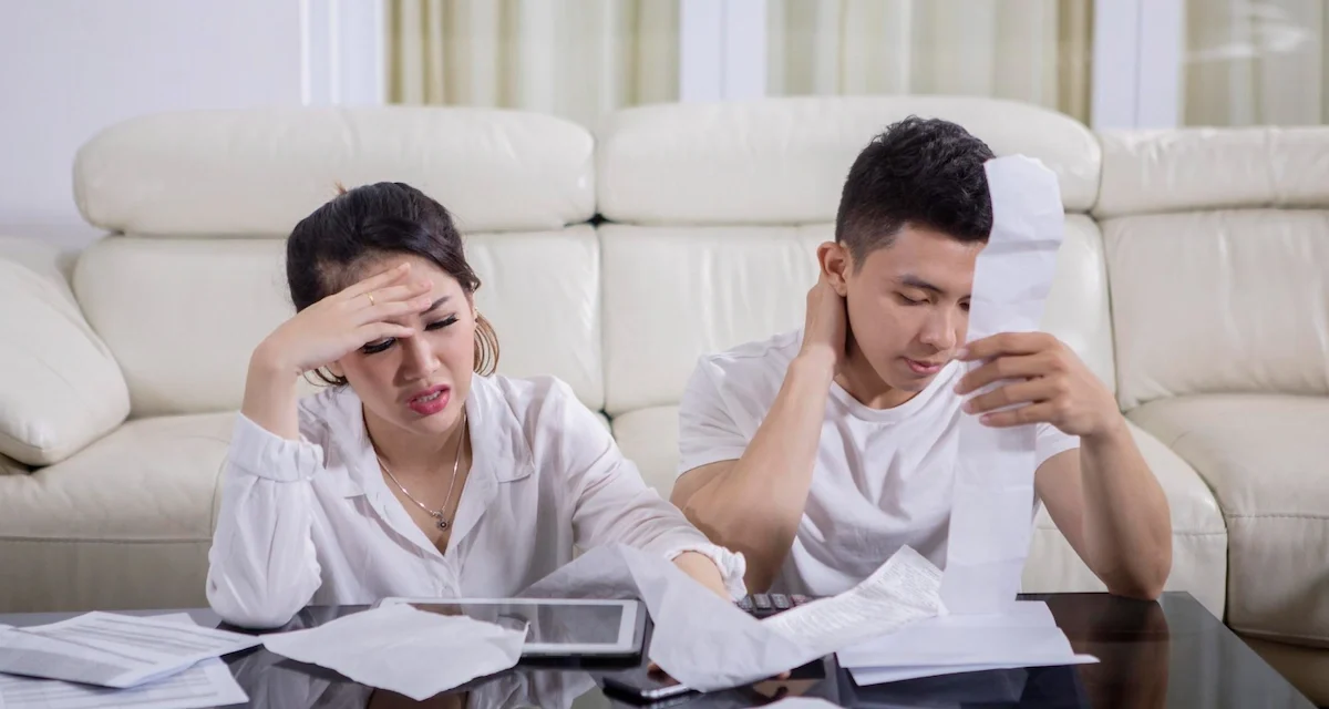 Generasi Sandwich: Tantangan Finansial Merawat Dua Generasi