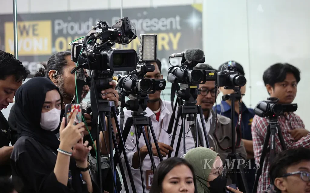 Kebebasan Pers Indonesia Peran Jurnalisme Mengawal Demokrasi